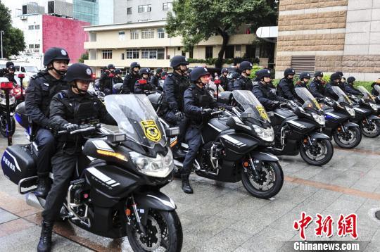 广州警方成立“羊城突击队”执行反恐任务